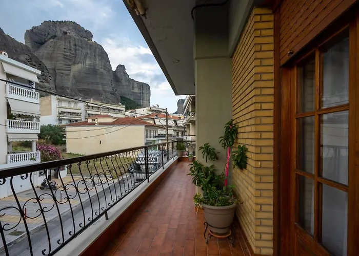 Meteora Family House